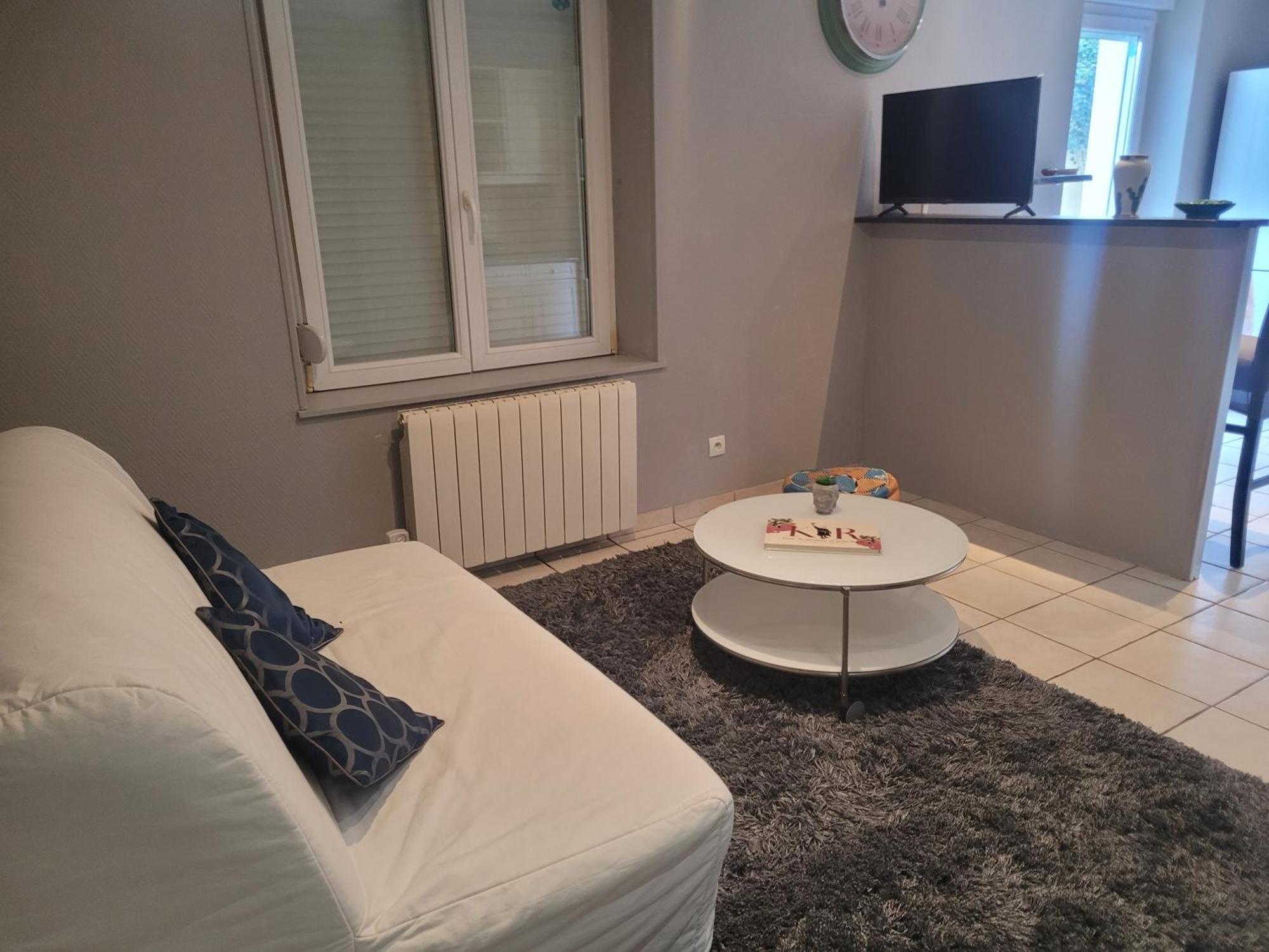 Appartement Cosy Dans Beau Village De Champagne Cormicy Exterior foto
