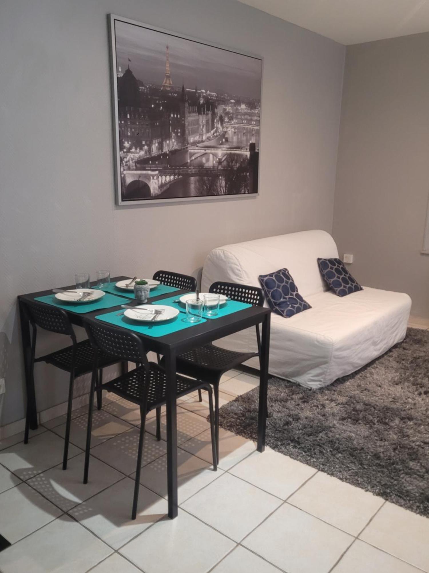 Appartement Cosy Dans Beau Village De Champagne Cormicy Exterior foto